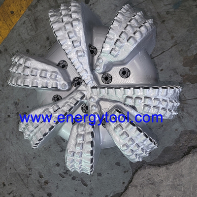 Diamond Down Hole Drilling Bit 17 " PDC Drill Bit of Oilfield Drilling Well