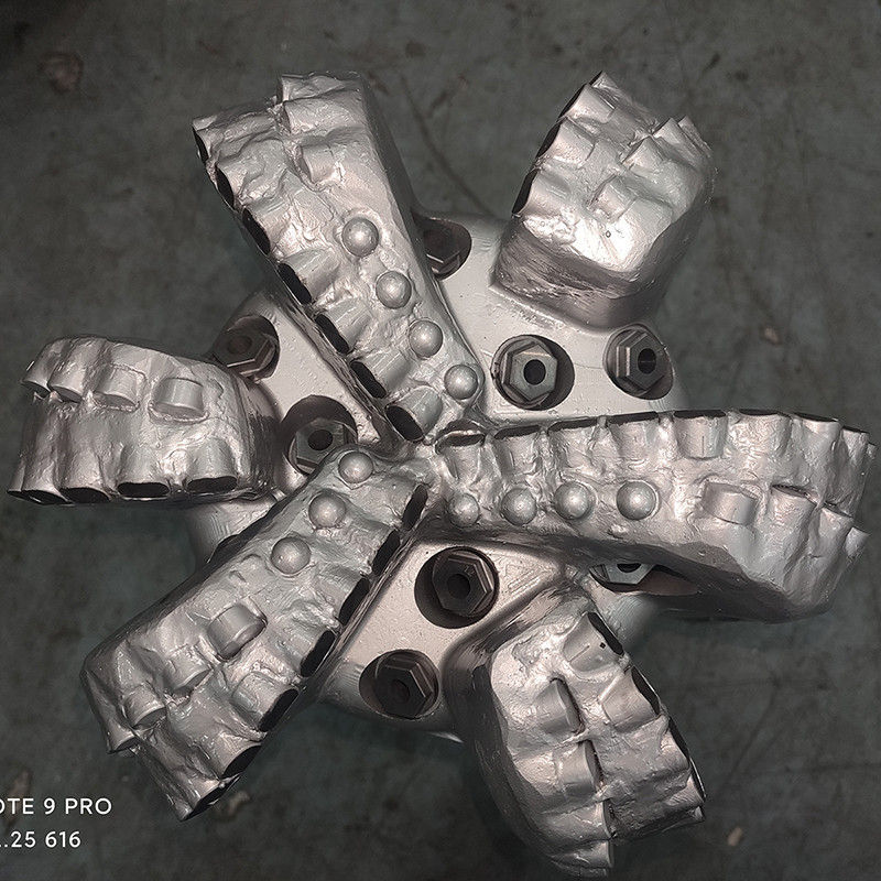 PDC Drill Bit  12-1/2inch 6 Blades  With 6 Nozzles for Hard Formation