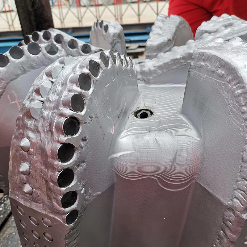 Steel Body PDC Drill Bit 26 Inch 8 Blades Oilfield Drilling Tool