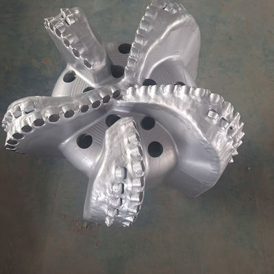 Diamantbohrwerkzeug 12-1/4 