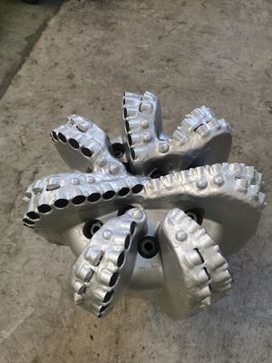 13.125 inch 7 Blade PDC Diamond API Rock Bits for Water Well Drilling