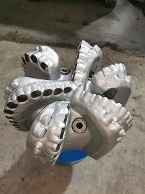 Customized Matrix Body PDC Polycrystalline Diamond Oil Well Drill Bit For Rock Drilling Manufacturer